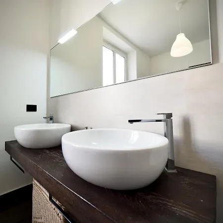 Dimora Di Santa Brigida Apartment *